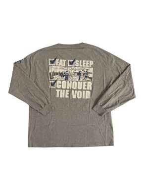 Long Sleeve Graphic Tee - Gray "Conquer The Void"